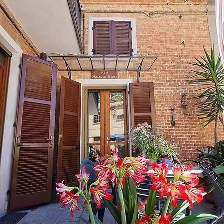 ベッド・アンド・ブレックファスト A Casa Di Bianca Portacomaro