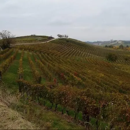 A Casa Di Bianca Frühstückspension Portacomaro